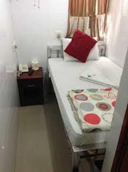Crystal Rumah tetamu